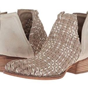 DIBA TRUE BOOTIES - "STRUCK GOLD" - NEW WITH TAGS